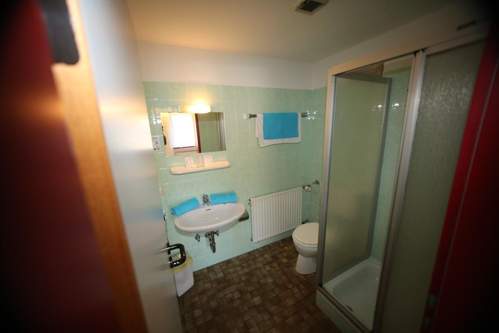 Hotel Bechtel Burbach  Номер фото